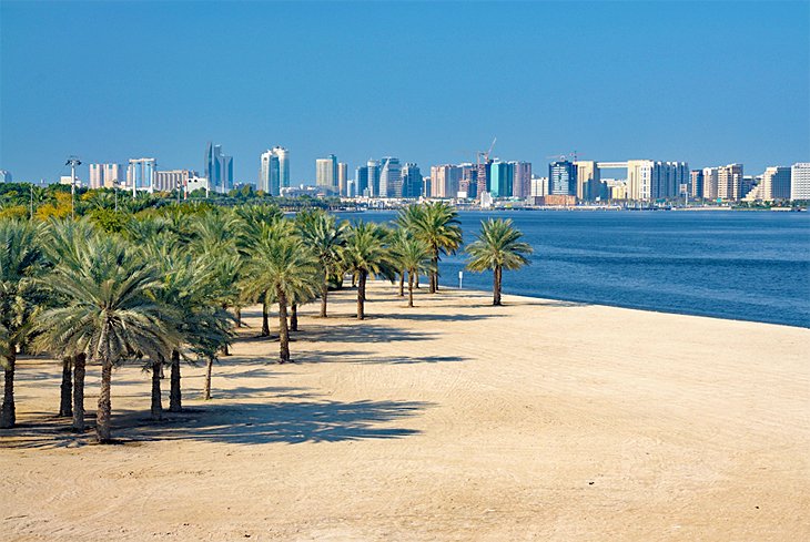  الشواطئ في دبي
