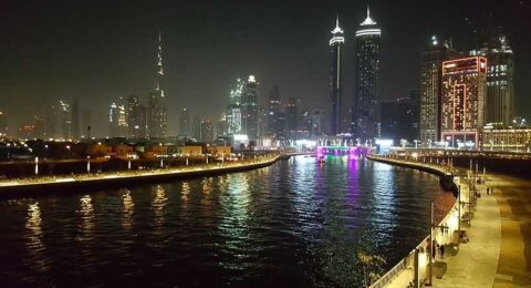 قناة دبي المائية..أحد روائع دبي السياحية